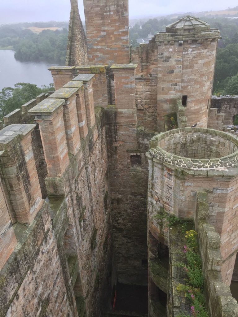 69914898 634842060257333 2867488430743355392 n 768x1024