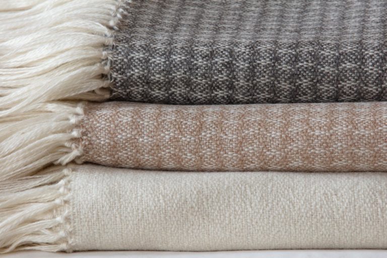 Alpaca Luxury Throws