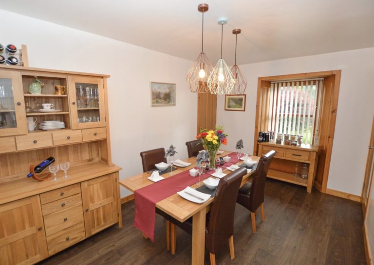 F6120574 4042 4E7B 8C93 7F075614BE81 768x546