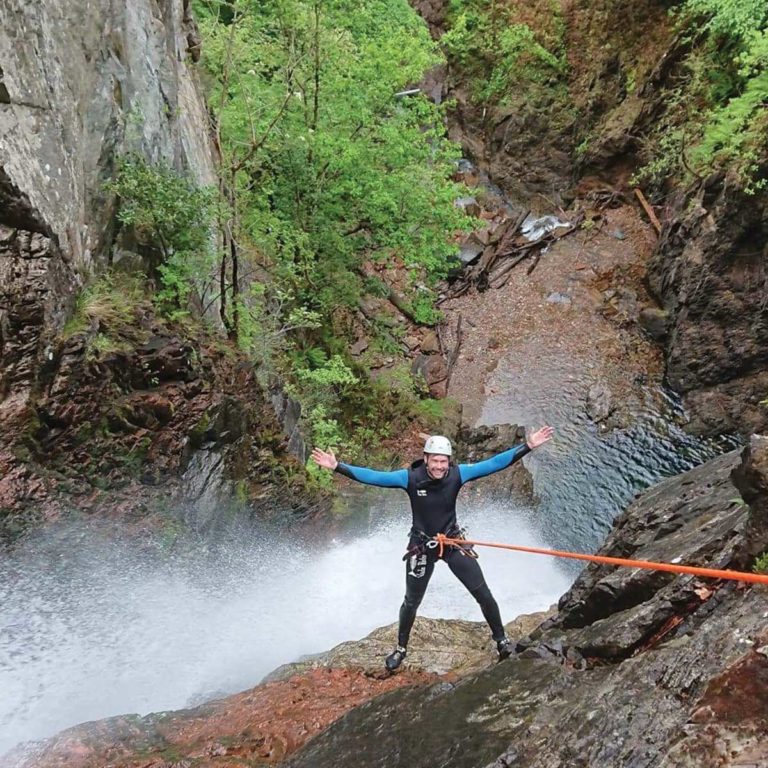 UATS 1200x1200 VerticalD8 768x768