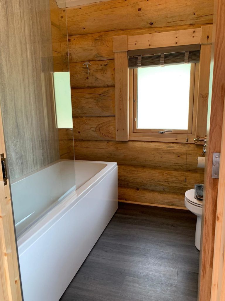 115876427 3089465031174785 8396293470367451770 n 768x1024