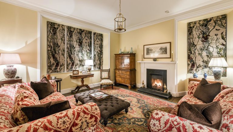 20191026 Highland Escape interior 090 768x436