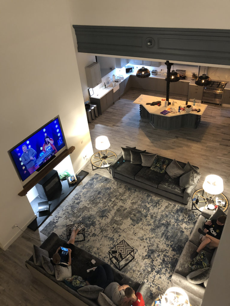 20201017 202511010 iOS 768x1024