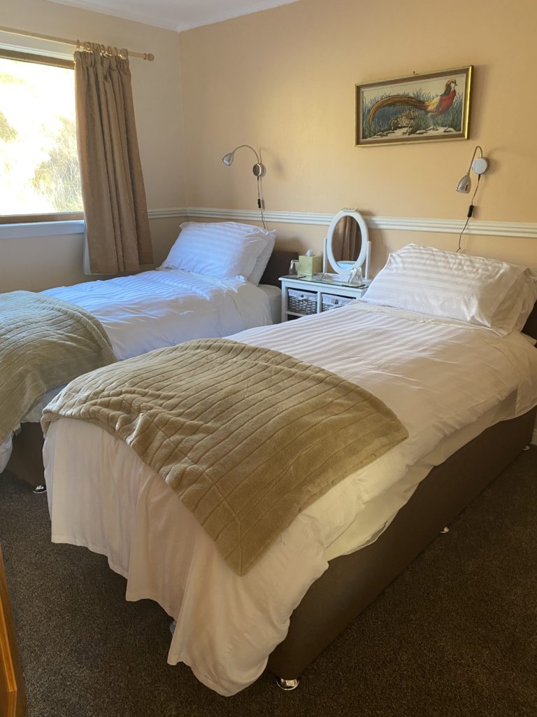 2D083A3F 285E 458B 92F3 85A742312F24 768x1024