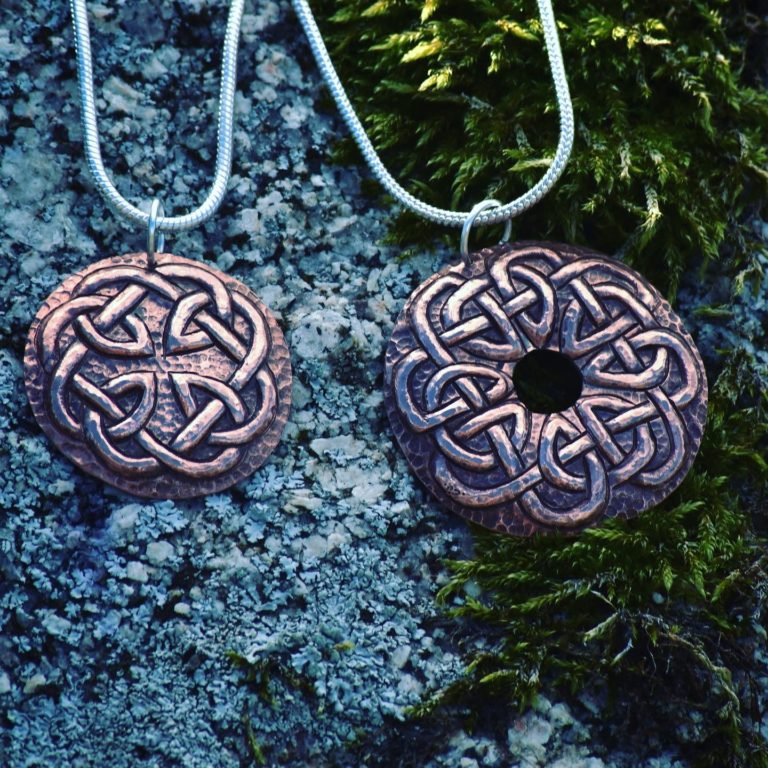 DC77F9CA 7722 4179 8CFF 3371BA6968D9 768x768