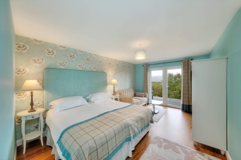 FD224075 6E77 4556 9FA3 B65924E65186 768x511