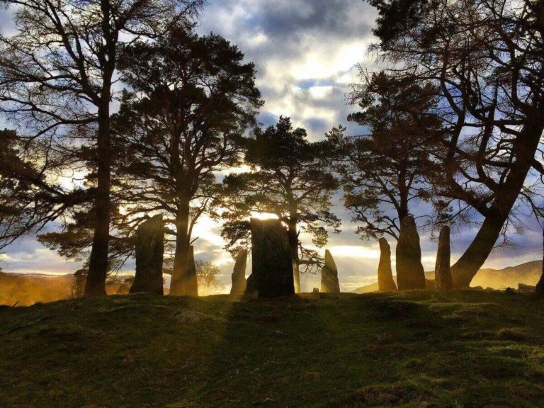 Craigh na Dun 768x576