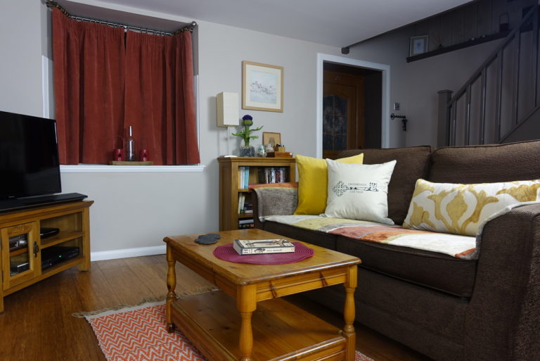 Living Room Orange 6 768x513