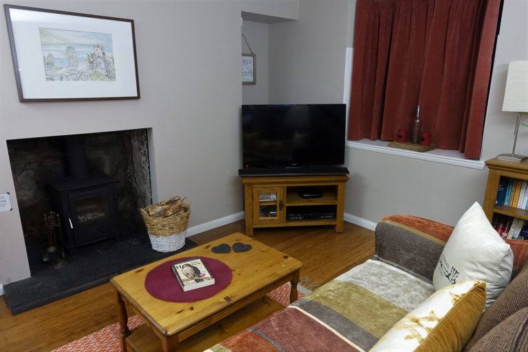 Living Room Orange 7 768x513