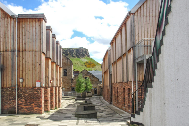 Sugarhouse Close Edinburgh Old Town Audio Tour Cobble Tales 768x512