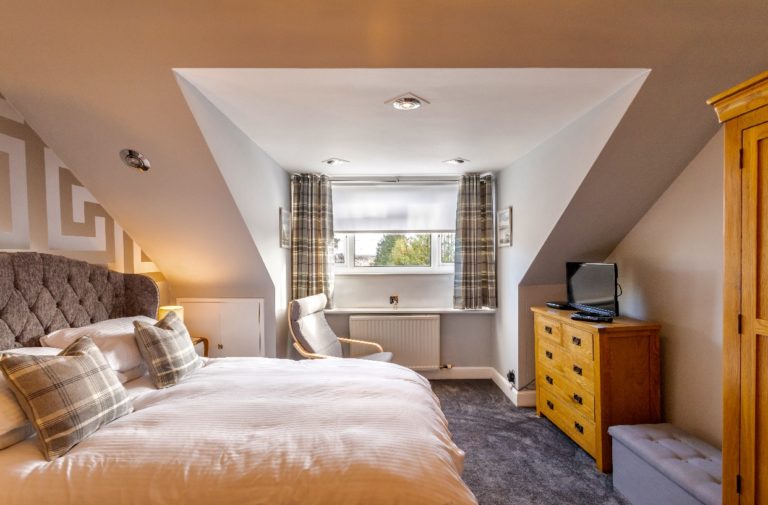 632FCFD2 D540 46B1 8529 FA51F8EAD153 768x505