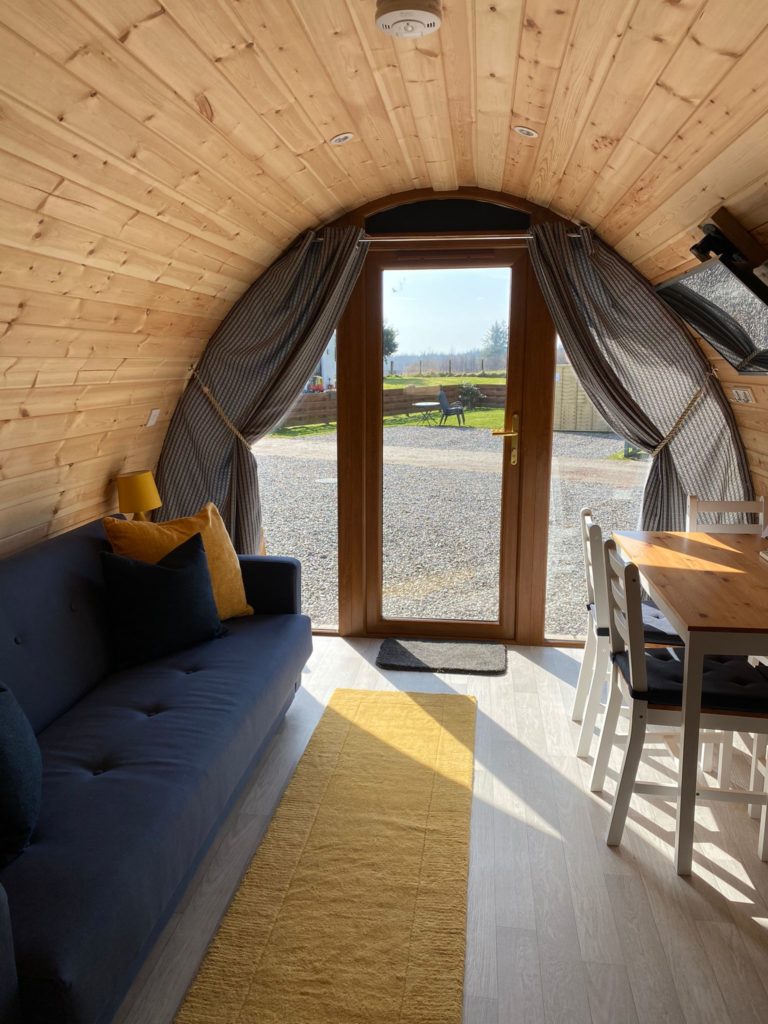 ECA5B21B 327A 4A51 A032 02CDF51A46F0 768x1024