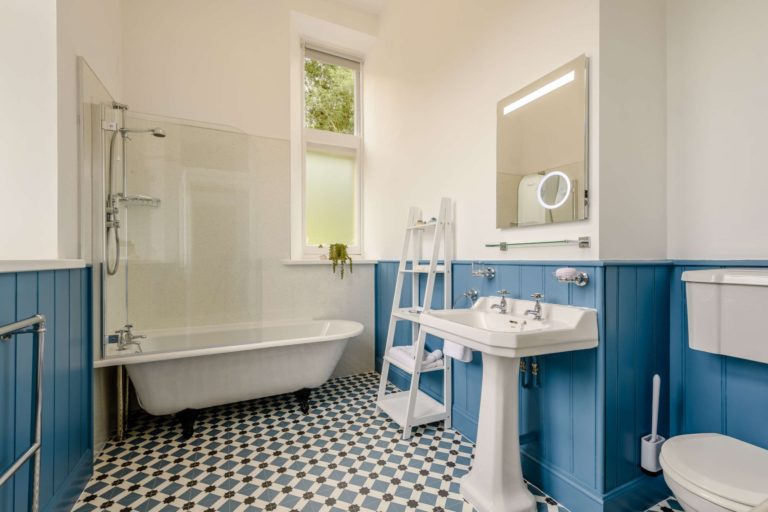 C00CC47B A373 4F19 9122 6A5665DAD759 768x512