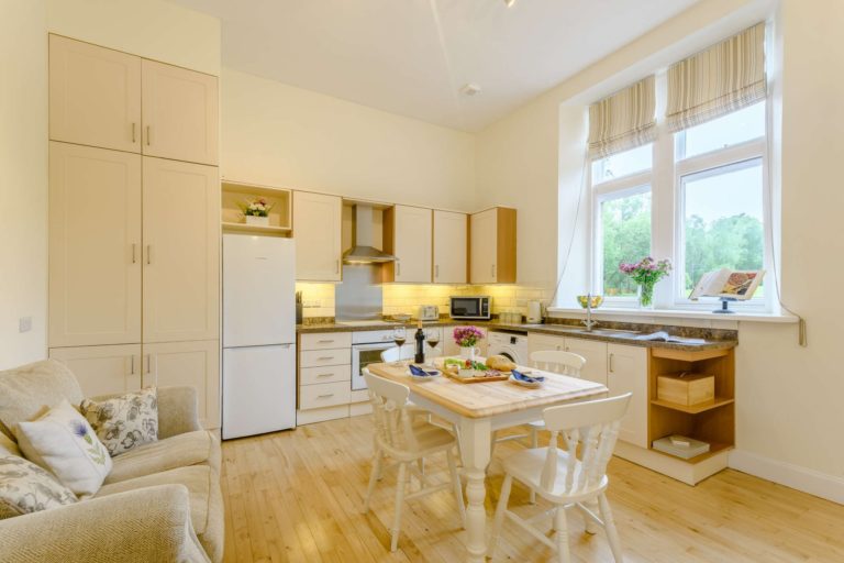 F5A2002D 38A6 4642 BC30 B4658DCA0F21 768x512