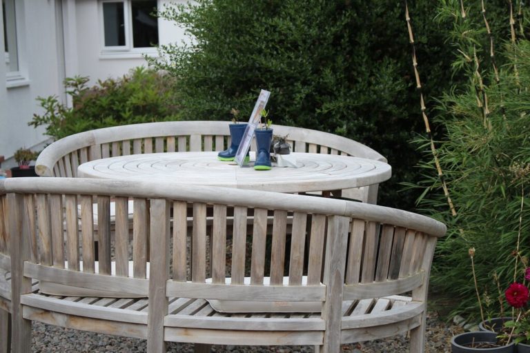 out door seats 1 768x512