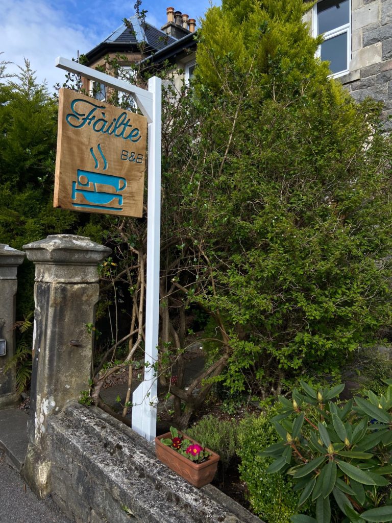 Failte Street Sign 768x1024